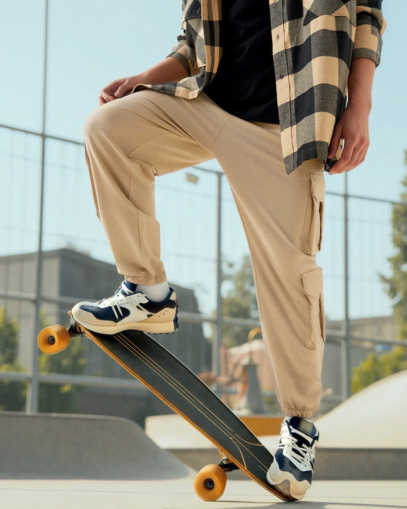 بيواكوف Men's Ginger Root Brown Super Loose Fit Cargo Warm Joggers